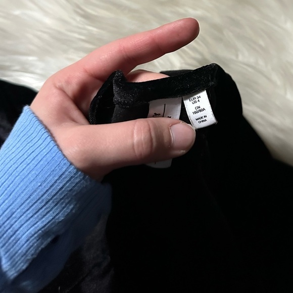 & OTHER STORIES Crushed Velvet Wrap Dress In Black - Picture 6 of 6